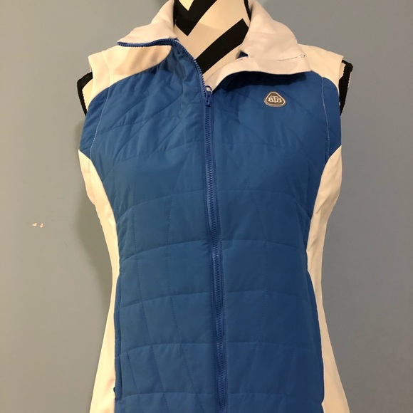 brooks vest white